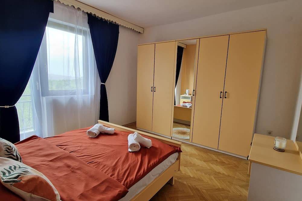 Cały apartament, Apartament wakacyjny dla 6 osób in Karlobag, Velebit Nature Park