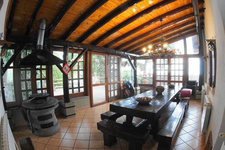 Villa für 6 Personen, mit Garten