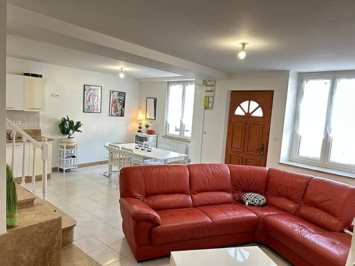 Location de vacances pour 7 personnes, avec terrasse à Suèvres