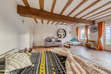Villa pour 12 Personnes dans Orvilliers, Yvelines, Photo 1