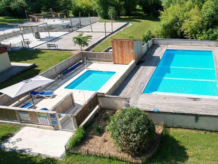 Camping pour 3 personnes, avec Bassin pour enfant