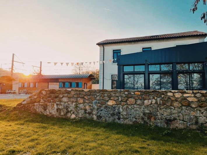Hôtel pour 2 personnes, avec Terrasse et Jardin à Soyons