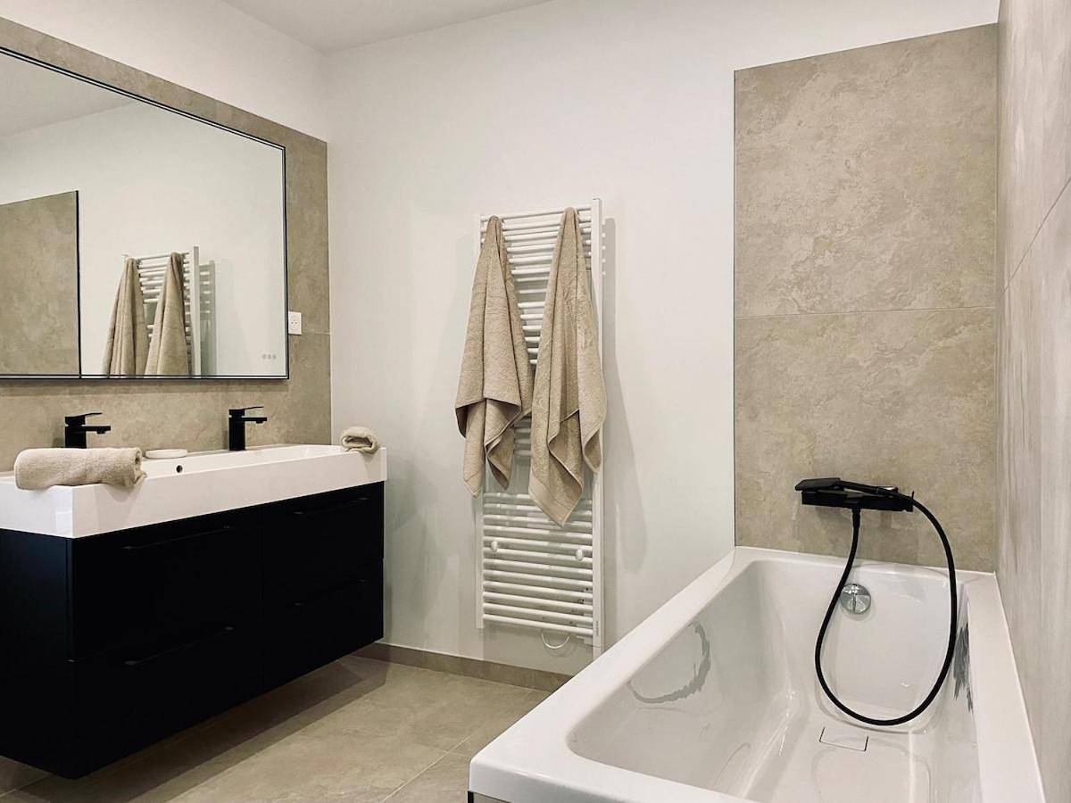 Appartement entier, Spacious apartment near Disneyland & Gdc in Annet-sur-Marne, Seine-et-Marne