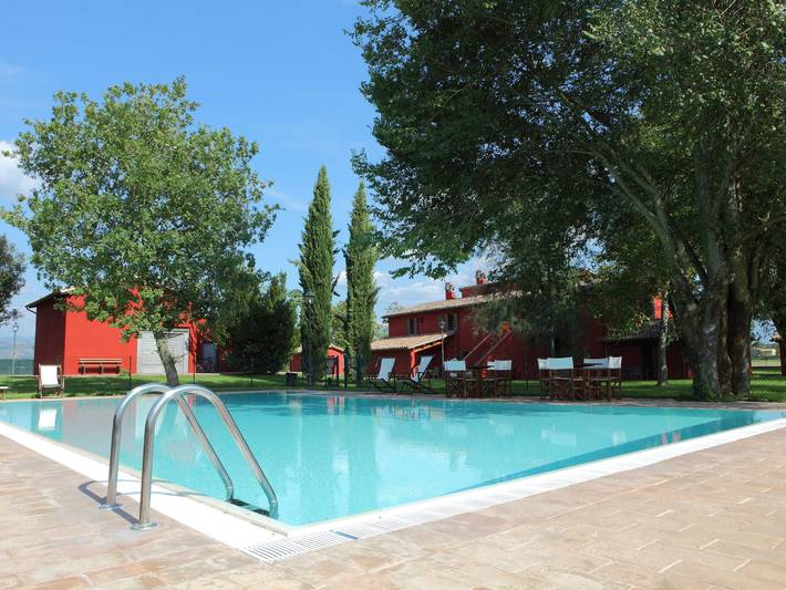 Gîte pour 6 personnes, avec terrasse et piscine à Foligno - 2