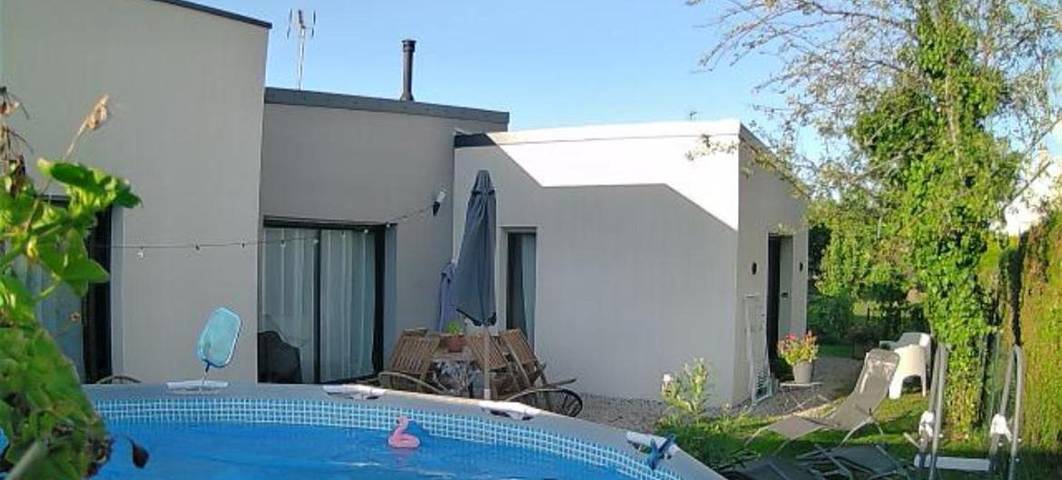 Chambre d’hôte pour 3 personnes, avec piscine et jardin