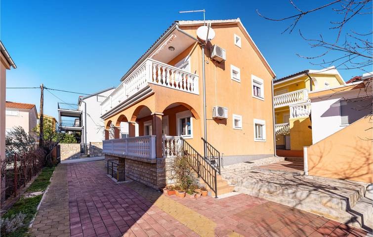 Ferienwohnung für 4 Personen, mit Terrasse in Zadar - 3