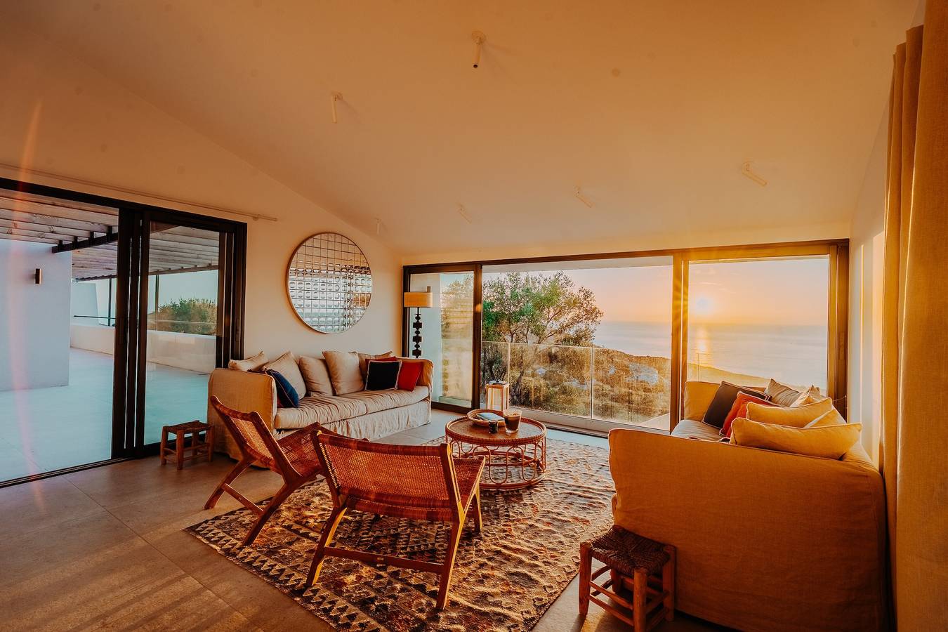 La Thébaïde, villa de lujo con piscina de sal y vistas al mar in Cargèse, Parc naturel régional de Corse