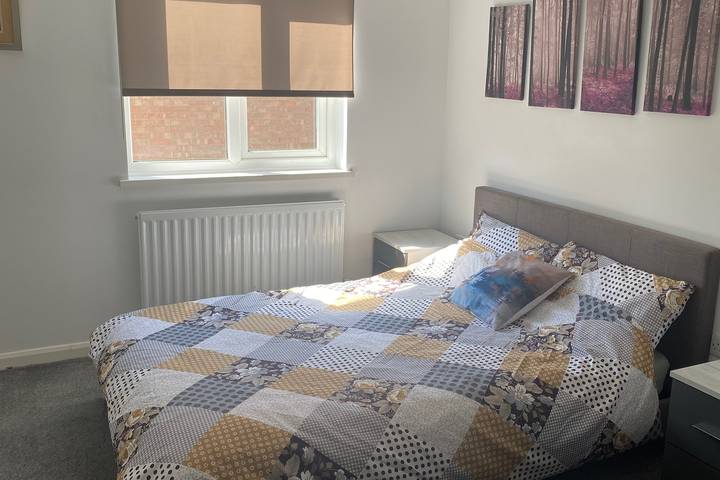 Location de vacances pour 8 personnes, avec Jardin à Corby