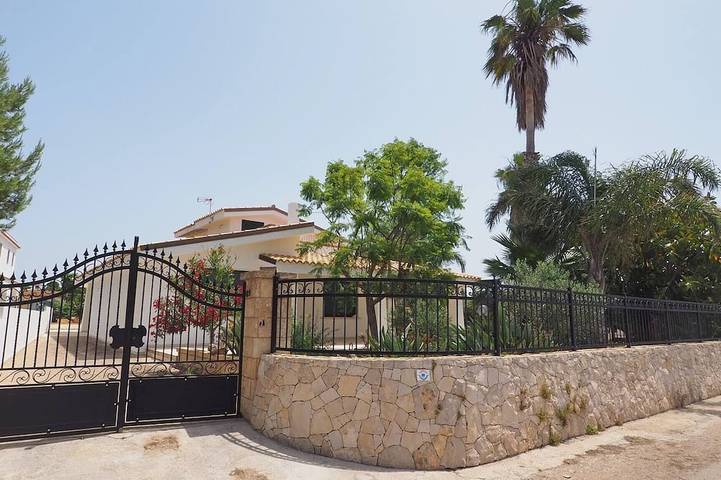 Villa per 4 persone, con giardino in Torre Suda