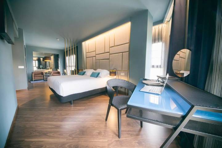 Apartamento para 10 personas, con Terraza en Pamplona