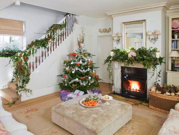 Glamping for 8 People in The Cotswolds, South East England, Photo 1