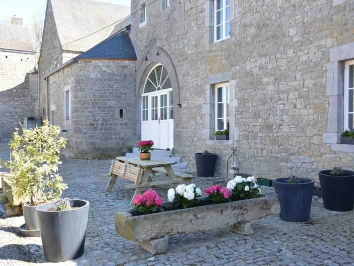Location de vacances pour 7 personnes, avec terrasse et jardin à Ouffet - 3