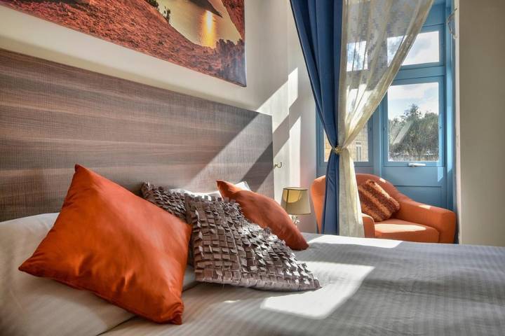 Maison d’hôte pour 2 personnes, avec terrasse à San Giljan - 2