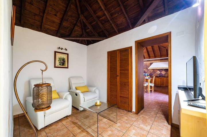 Finca für 2 Personen, mit Terrasse und Garten sowie Whirlpool und Sauna in Tijarafe - 3