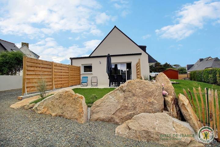 Gîte pour 2 personnes, avec jardin dans Île-Grande - 3