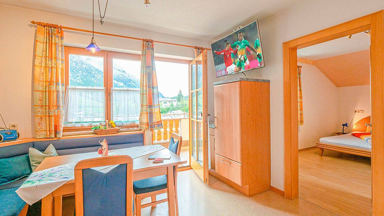 Ganze Ferienwohnung, Ferienwohnung für 5 Personen (51 m²) in Pfunds in Nauderer Berge, Pfunds