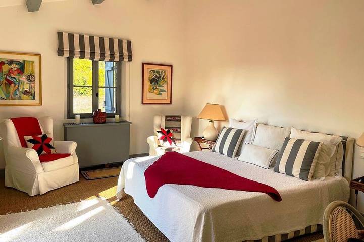 Maison Centurion - Fünf Schlafzimmer Villa, Schläft 10 in Maillane, Arles und Umgebung