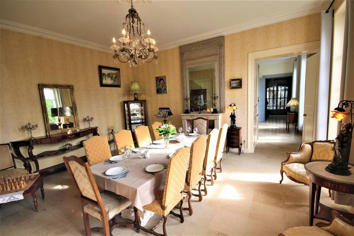 Gîte pour 12 personnes, avec terrasse ainsi que jardin et jacuzzi dans Rives-en-Seine - 4