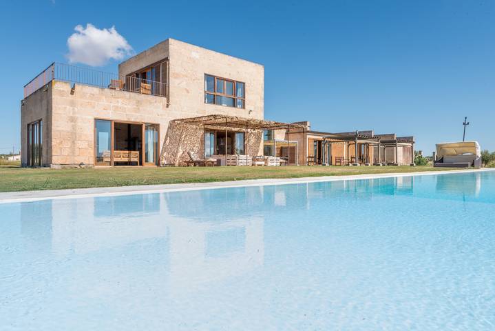 Villa for 8 people, with Yard in Migjorn