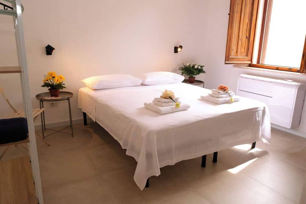 Appartamento intero, Cozy brand new apartment near the beach in Buggerru, Costa Verde (Sardegna)