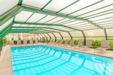 Location de vacances pour 50 personnes, avec jardin, animaux acceptés dans Sainte-Cécile (Florenville)