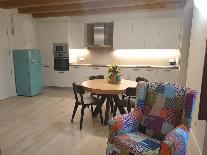 Gîte pour 3 personnes, avec vue et balcon à Vic - 2