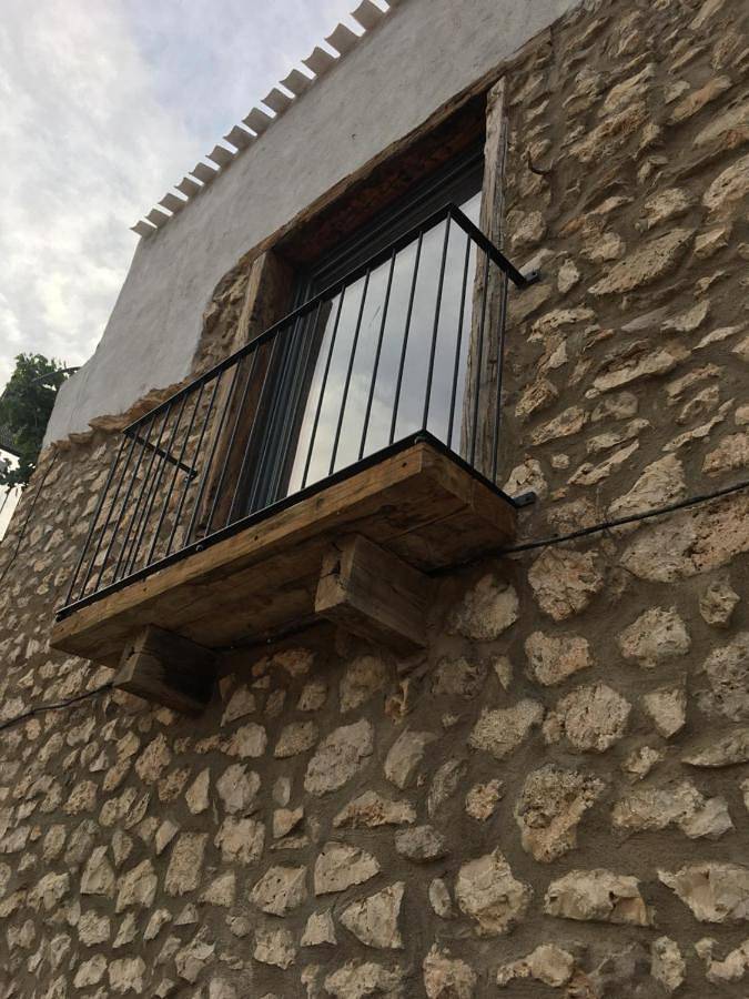 Casa rural para 7 personas, con vistas además de vistas al lago y balcón, Se admiten mascotas en Tolosa (Alcalá del Júcar) - 2
