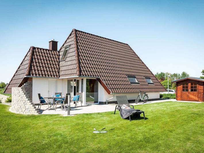 Ferienpark für 6 Personen, mit Terrasse und Garten sowie Sauna in Dorum-Neufeld
