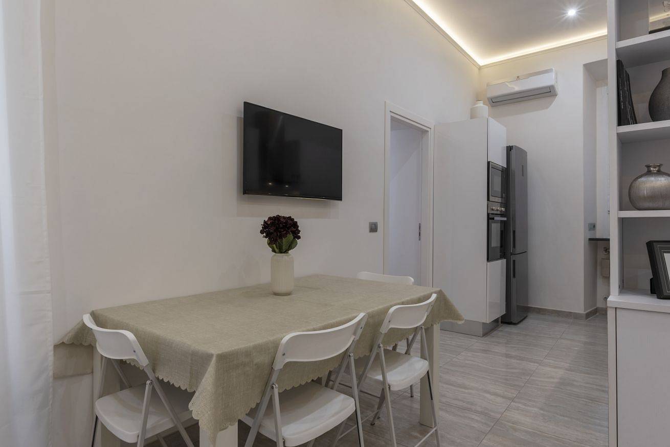 Geheel appartement, Vakantieappartement voor 6 personen in Vaticaan, Via Francigena