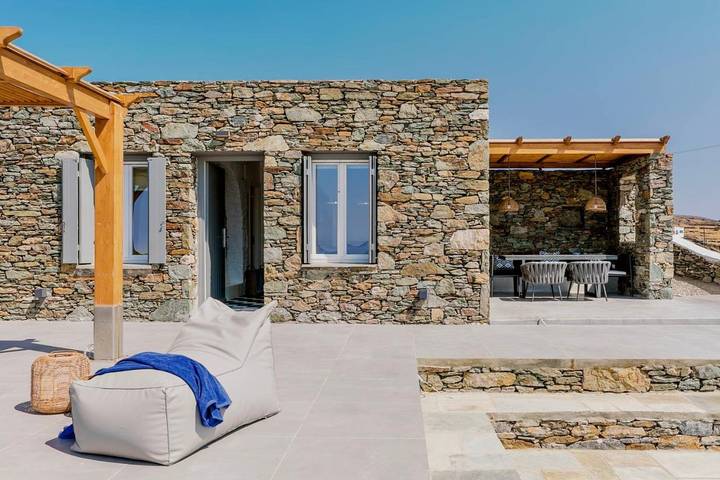 Location de vacances pour 2 personnes, avec piscine et jardin ainsi que vue et balcon dans Κανάλα - 2