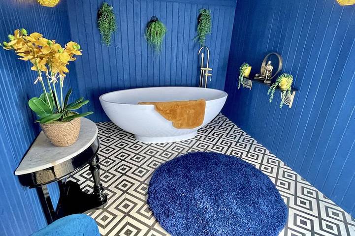 Appartement entier, A Hidden Gem With Private Hot Tub and Garden in Bournemouth, Angleterre du Sud-Ouest