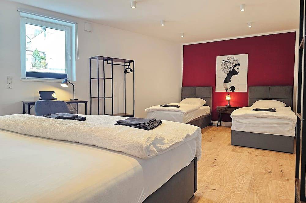 Ganze Wohnung, Ruby - Direkt am Schloss, Balkon, Ps4 & Stream in Montabaur, Lahn-Taunus