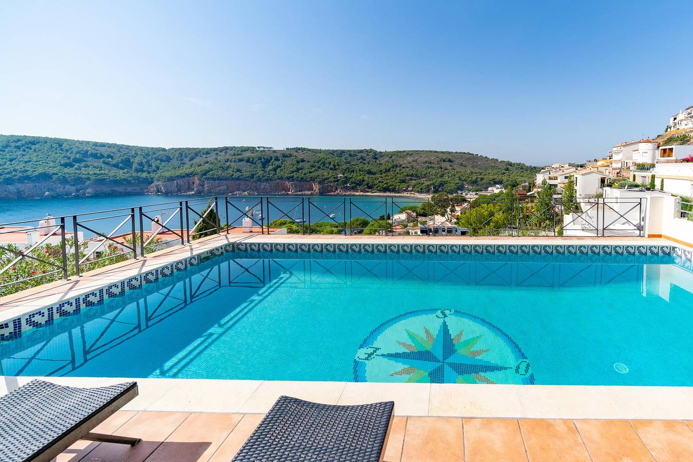 Isabelle in Punta Montgo, La Escala