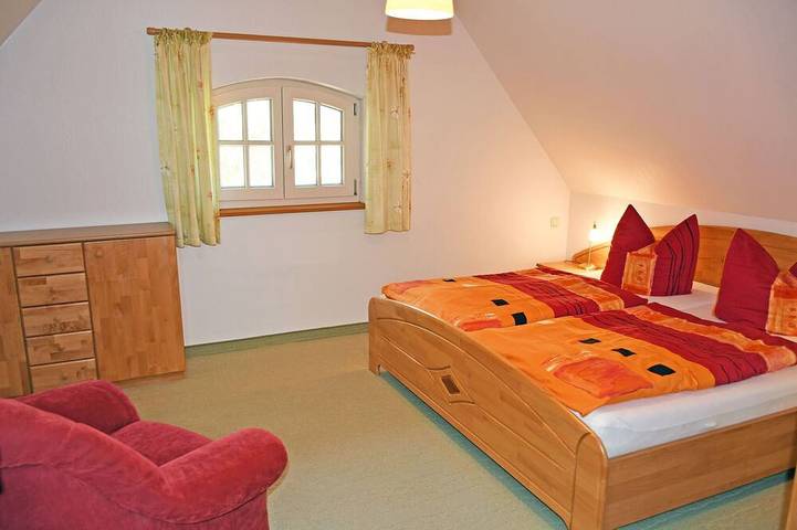 Bauernhof für 3 Personen, mit Sauna und Pool sowie Terrasse und Garten, mit Haustier in Sellin - 3