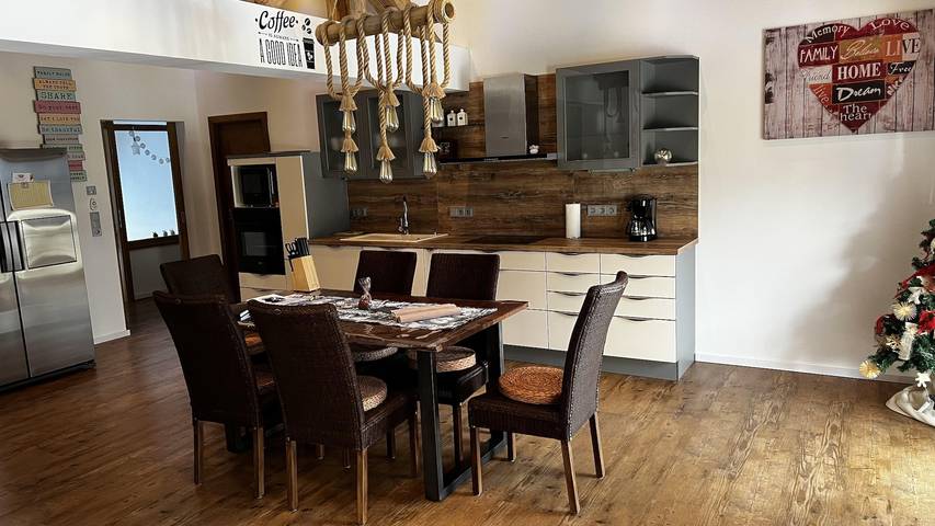 Gîte pour 4 personnes, avec jardin ainsi que sauna et vue, adapté aux familles à Bach - 4