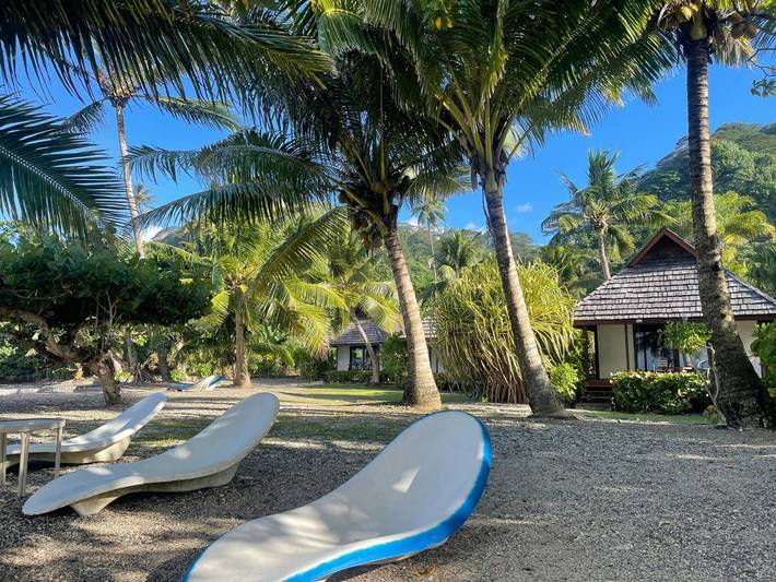 Maison d’hôte pour 4 personnes, avec vue et jardin ainsi que bassin pour enfant et piscine