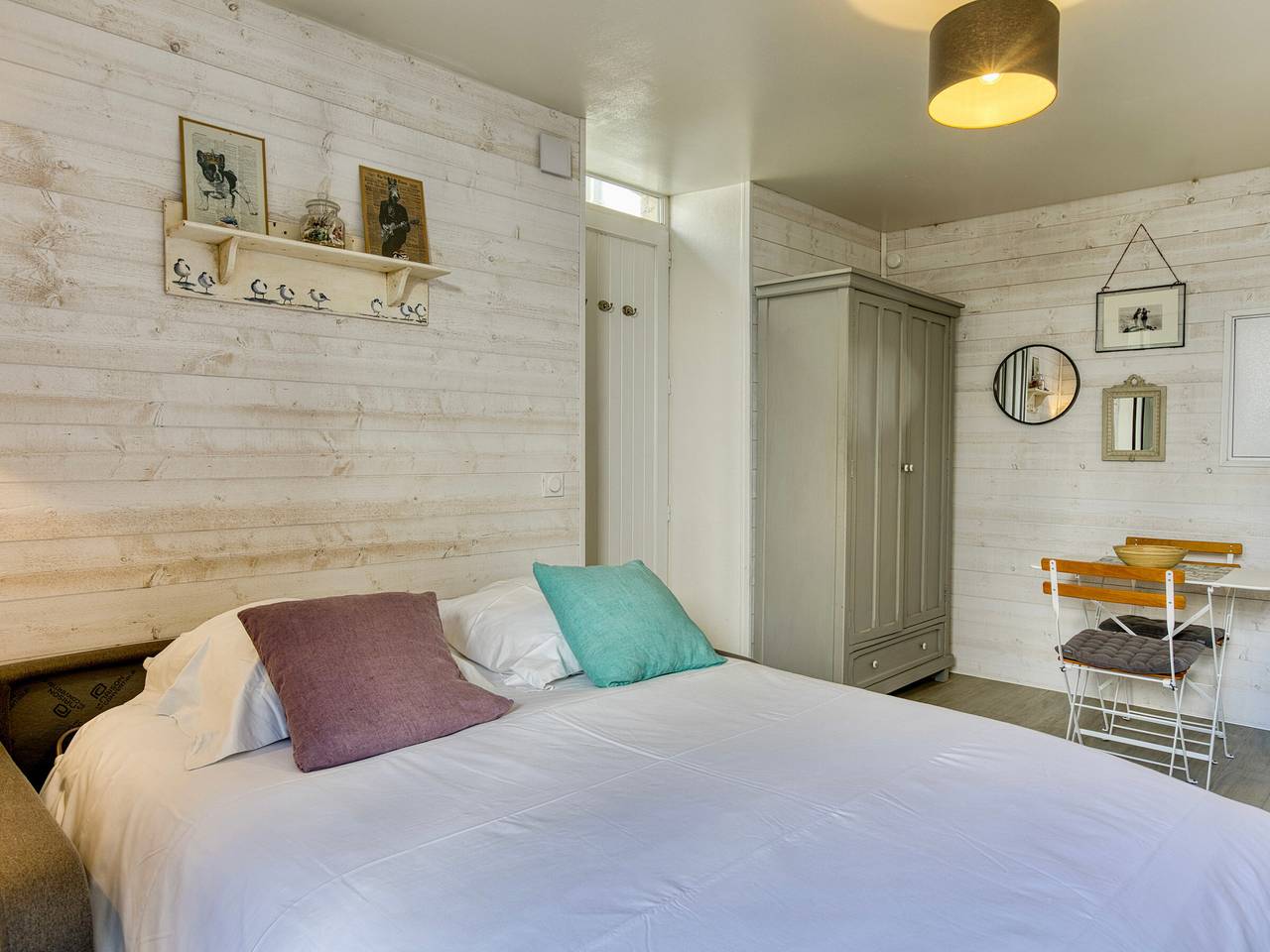 Studio entier, Studio avec cour au cœur de Saint-Martin-de-Ré in Saint-Martin-de-Ré, Île de Ré