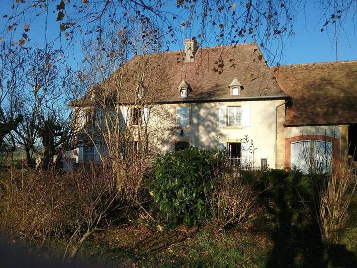 Location de vacances pour 8 personnes, avec Terrasse et Jardin dans Briant