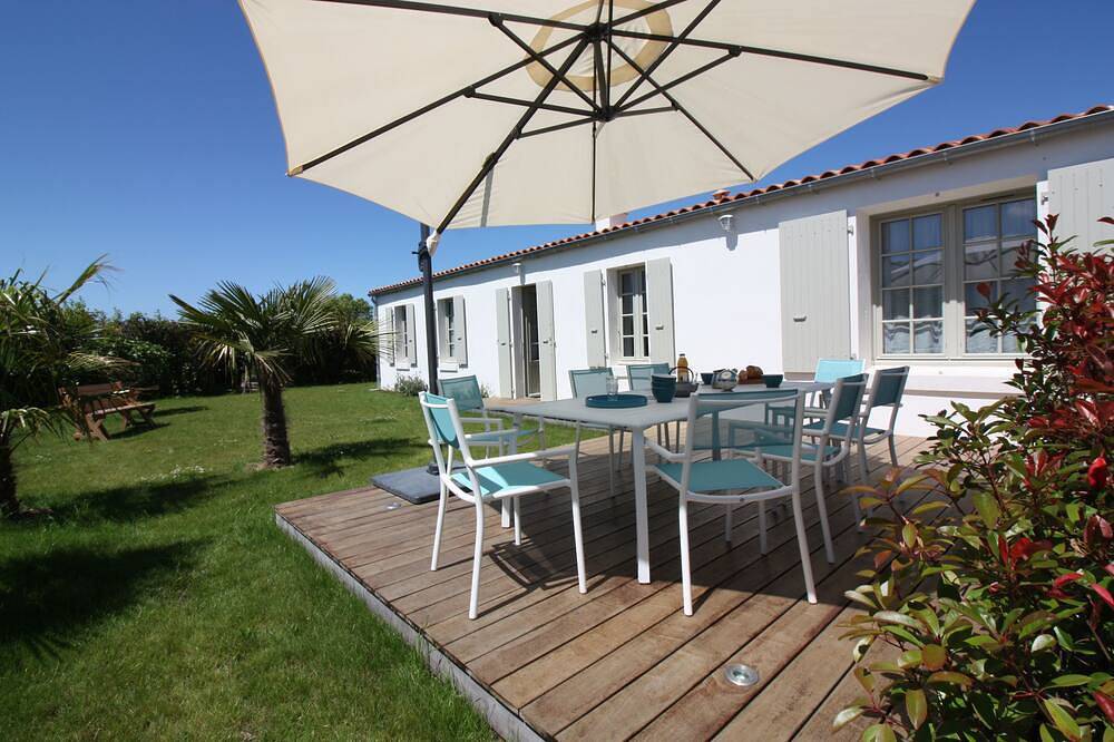 Haus Bungalow 8p. jeder Komfort in der Nähe des Zentrums und der Strände, geschlossener Garten. St Denis in Saint-Denis-d'Oléron, Côte de Beauté