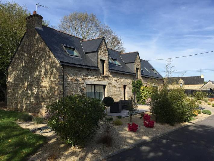 Gîte pour 4 personnes, avec Terrasse et Jardin à Quéven - 2