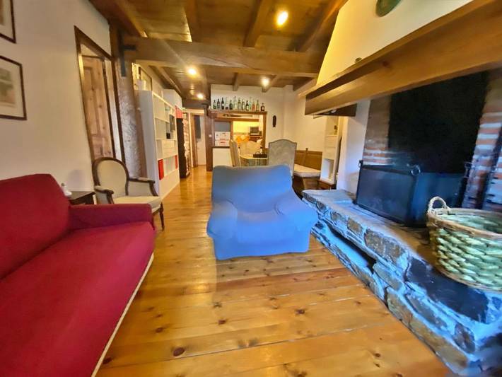 Gîte pour 6 personnes, avec vue et terrasse, animaux acceptés à Ordino - 3