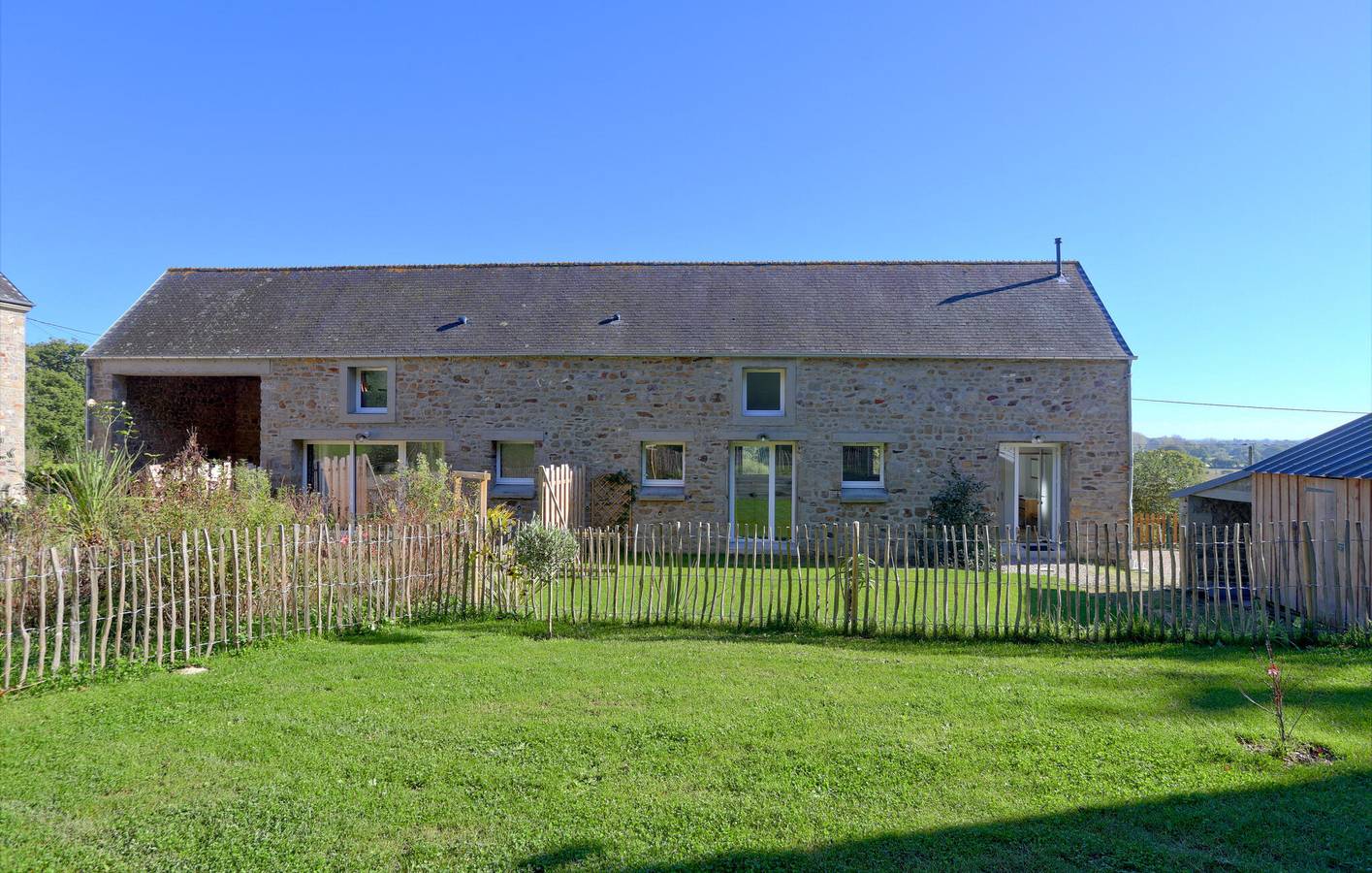 Appartement confortable près du centre ville de La Pernelle avec WiFi et parking in La Pernelle, Région de Cherbourg