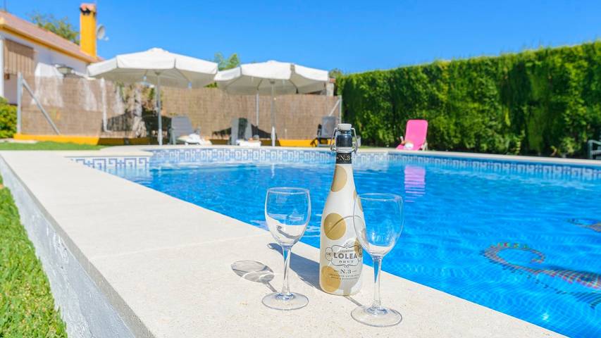 Casa rural para 4 personas, con balcón/terraza y piscina en Ronda - 2