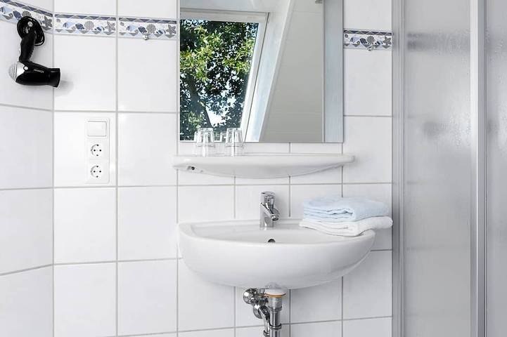 B&B für 2 Personen in Neuharlingersiel - 4