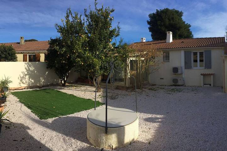 Location de vacances pour 8 personnes, avec Jardin dans Plage Miramar