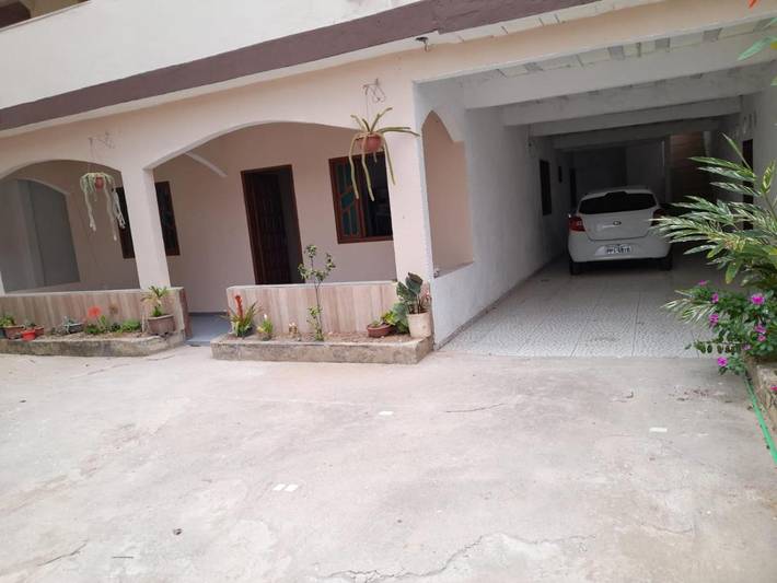 Casas e apartamentos de temporada para 15 pessoas, com balcão em Guarapari