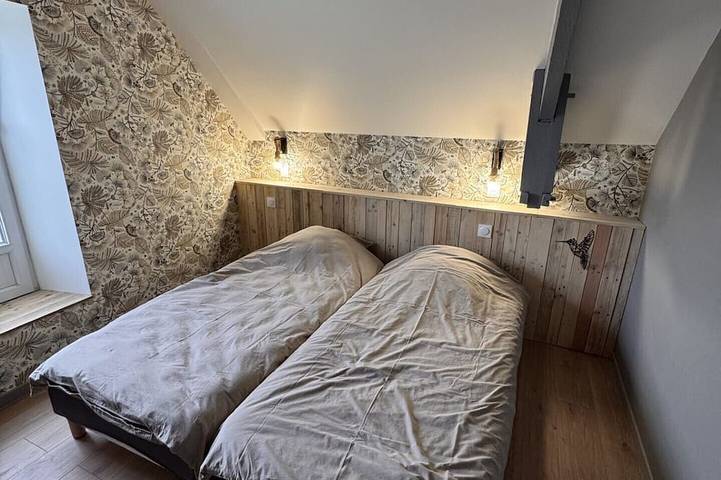 Location de vacances pour 4 personnes, avec balcon à Fontenay-le-Pesnel - 2