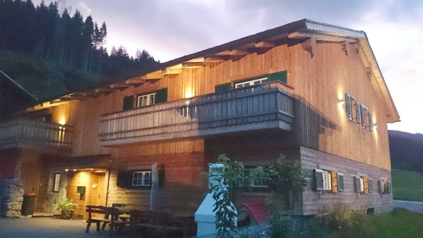 Ferienwohnung für 2 Personen, mit Sauna und Ausblick sowie Terrasse in Radstadt - 3