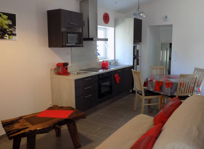 Gîte pour 4 personnes, avec terrasse à La Cresse - 4