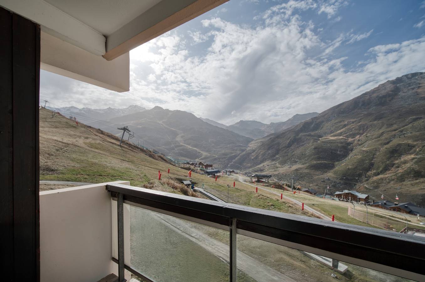 Entire apartment, Apartment 'N° 46' with Mountain View and Balcony in Saint-Martin-de-Belleville, Les Trois Vallées